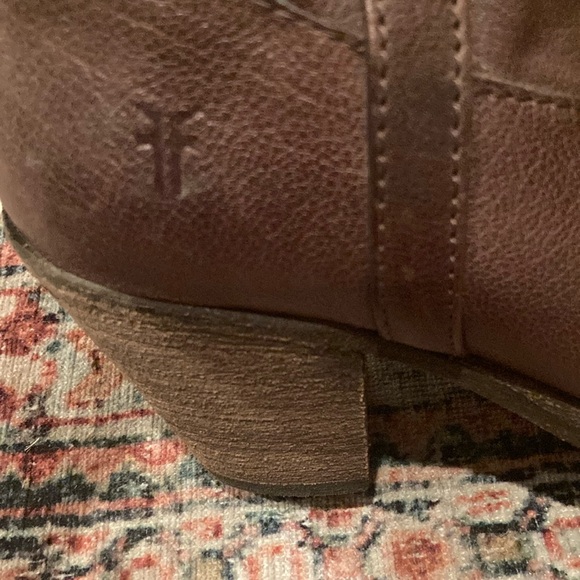 Frye Dark Brown Heeled Boots 7 - Picture 2 of 16